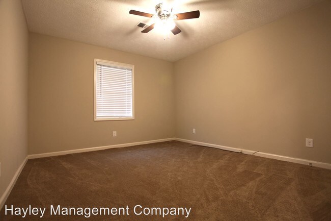 Building Photo - 2 br, 1 bath House - 1307 Glenn Circle A