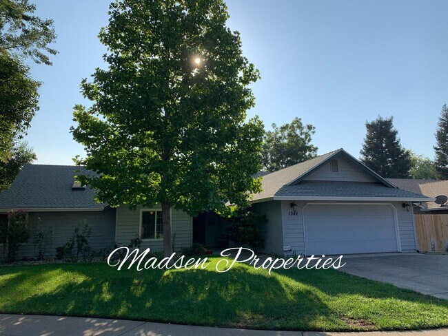 Foto del edificio - 1048 Gateway Ln