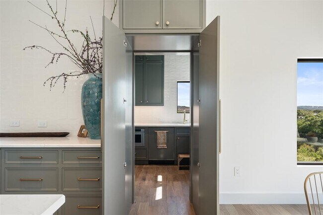 Foto del edificio - 5914 Cape Coral Dr