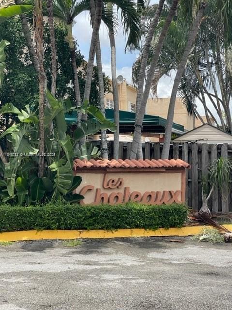 Foto del edificio - 1990 SW 121st Ct
