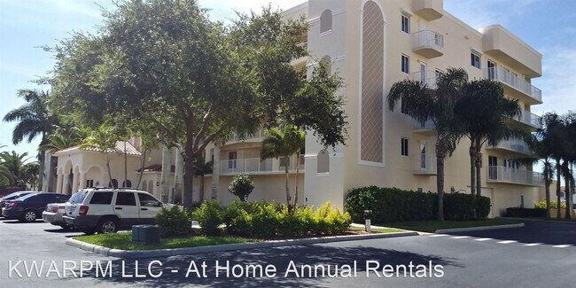 Foto del edificio - 3 br, 2 bath House - 551 Casa Bella Dr #403