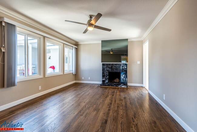 Photo - Camden 2194/2196 Apartment