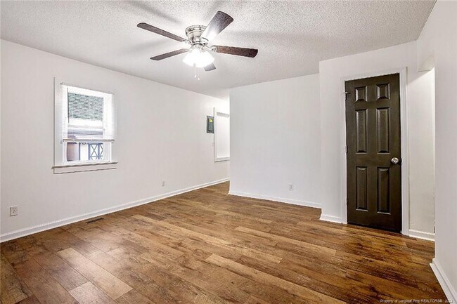 Foto del edificio - 10709 Ramsey St