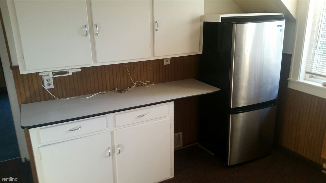 Foto del edificio - 1 br, 1 bath Duplex - 304 Caroline St