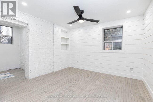 Building Photo - 38 Leuty Ave