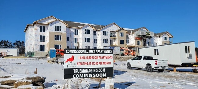 Building Photo - The Crest at Cardinal Heights