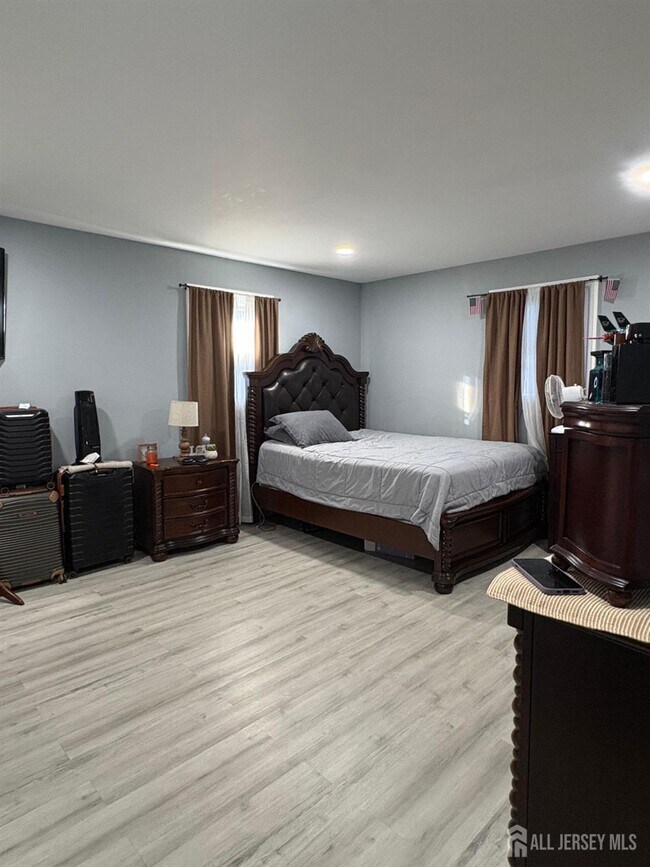 Foto del edificio - 723 Parker St