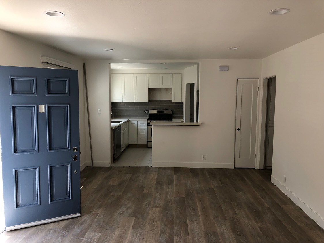 Foto principal - 2517 Thurman Ave