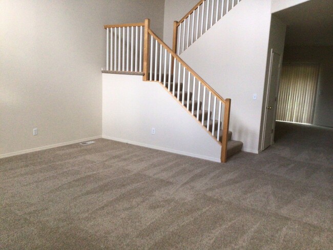 Building Photo - 3BD Home in Salmon Creek