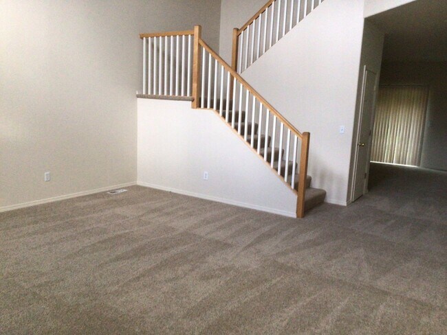 Foto del edificio - 3BD Home in Salmon Creek