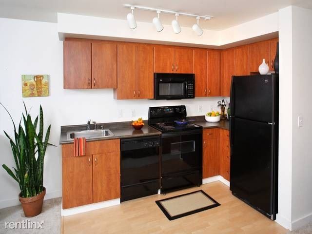 Foto principal - 2800 Western Ave
