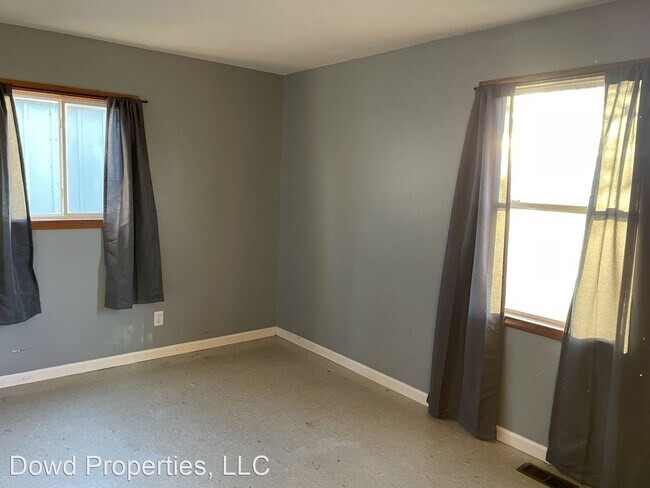 Building Photo - 3 br, 1 bath House - 1223 Dogwood Lane