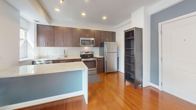 Foto del edificio - 1831 2nd St NE