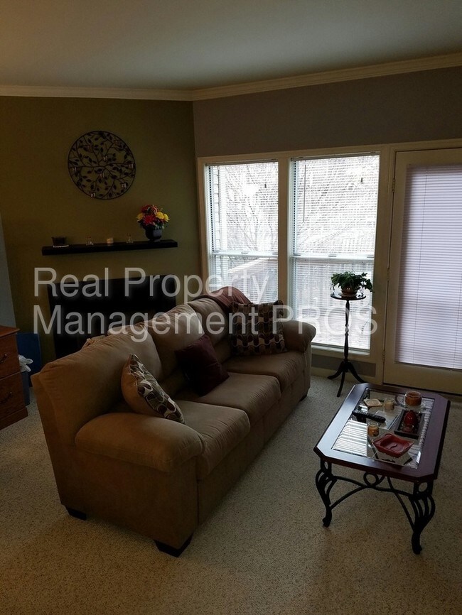 Building Photo - 139 Coppermill Dr