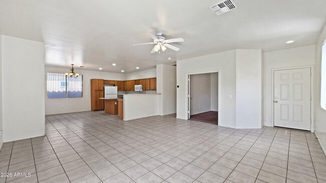 Building Photo - 12519 W Campina Dr