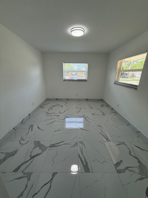 Foto del edificio - 5962 NW 19th St