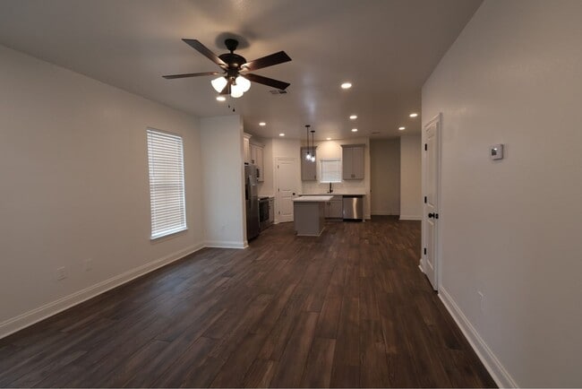 Building Photo - 5022 S Prien Lake Rd