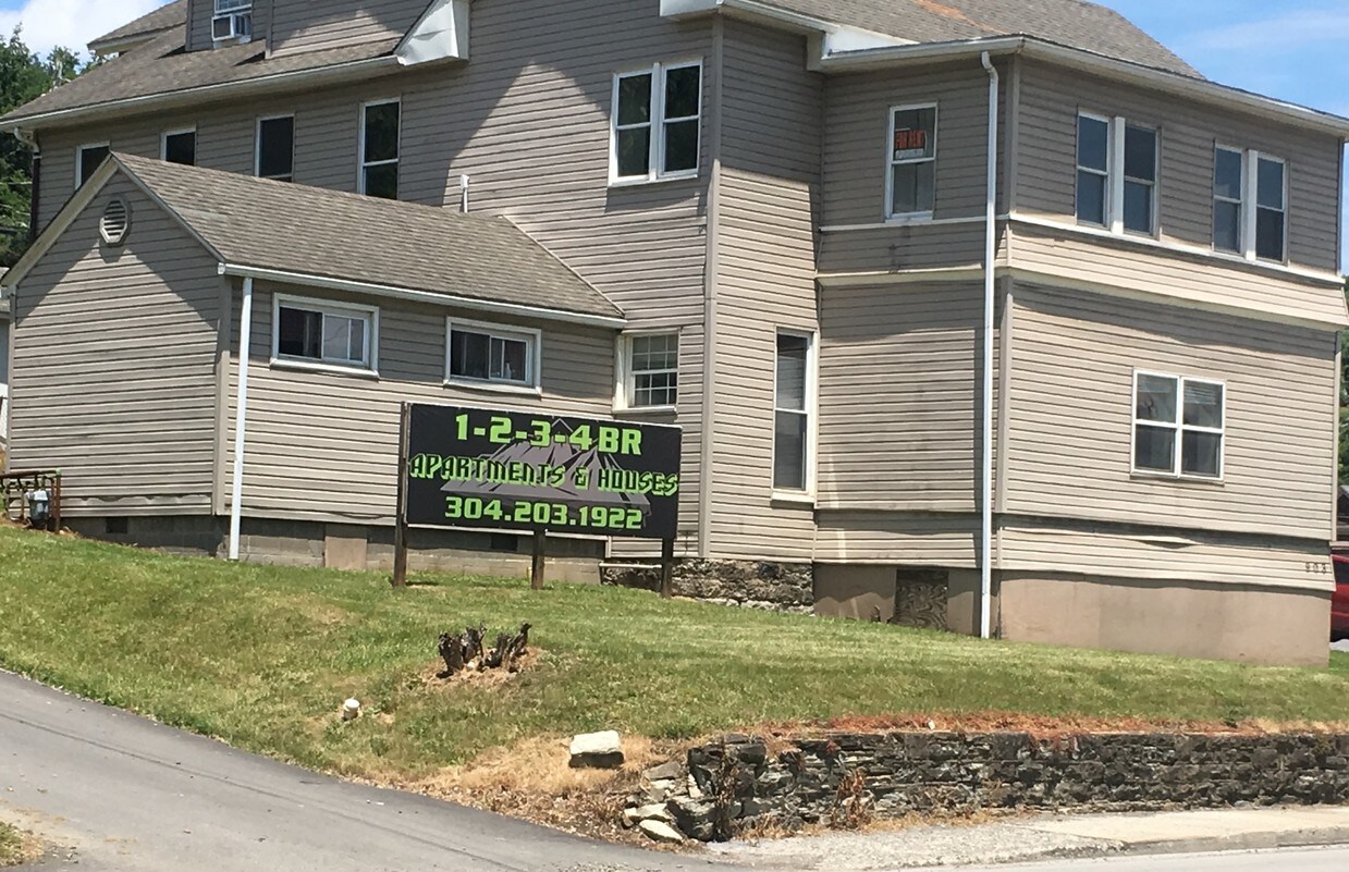 903 Locust Ave, Fairmont, WV 26554 Apartments Fairmont, WV