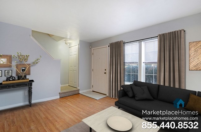 Building Photo - 6346 Beechfield Dr