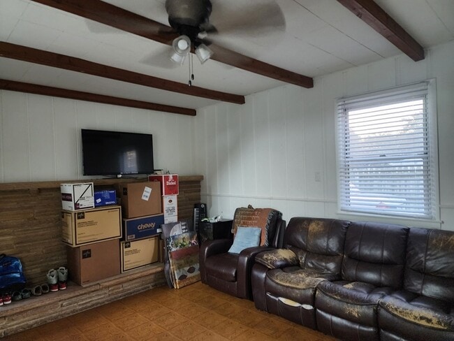 Foto del edificio - 910 Bragg Cir