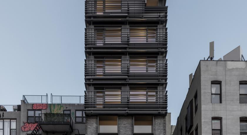 Building Photo - 120 Allen St