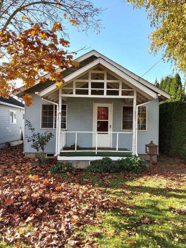 Primary Photo - Single Family Home with 2 Car Garage