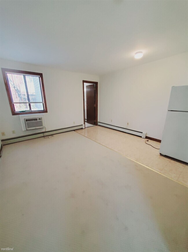 Foto del edificio - 1 br, 1 bath Condo - 980 Shippan Ave