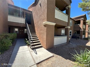 Building Photo - 555 E Silverado Ranch Blvd