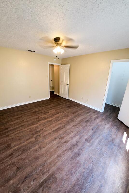 Building Photo - 6839 Brown St