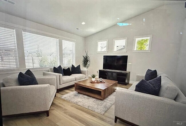 Foto del edificio - 2116 E Melwood St