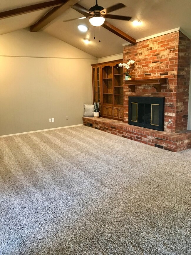Foto del edificio - Updated 4 Bedroom Home in Harvest Hills