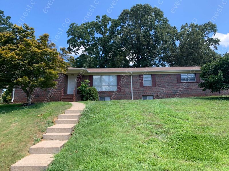 400 Glen Crest Dr, Fairfield, AL 35064 House for Rent in Fairfield