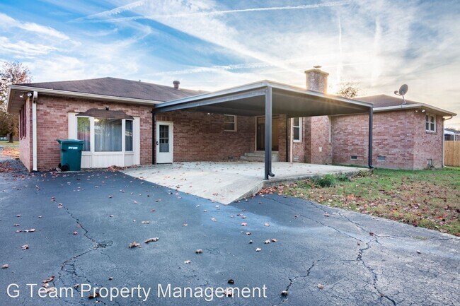 Building Photo - 3 br, 3 bath House - 1619 Edgewood Drive