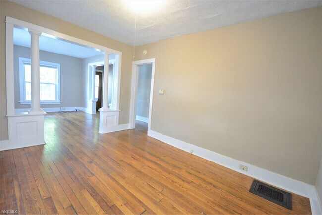 Foto del edificio - 3 br, 1 bath Duplex - 514 S Albany St  + O...