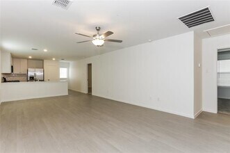 Building Photo - 15248 Bullfighter Blvd