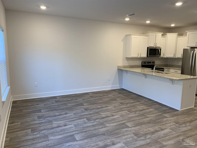 Building Photo - 1524 Farragut Way