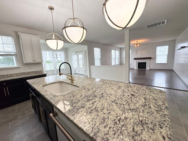 Foto del edificio - 3514 Great Island Ln