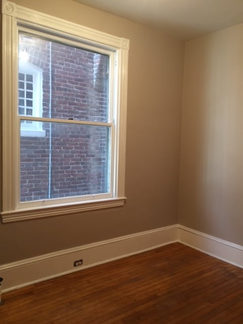 Foto del edificio - 346 College Ave