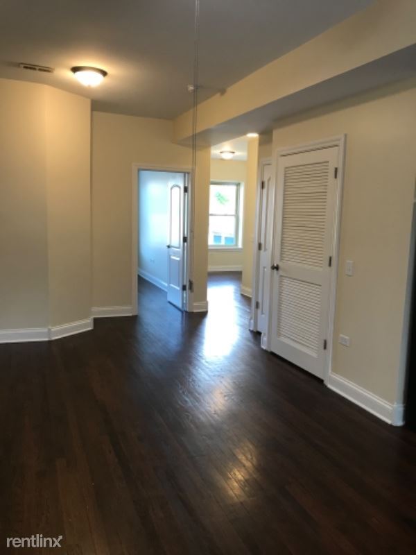 Building Photo - 2 br, 1 bath Apartment - 2501-05 W. 63rd St.