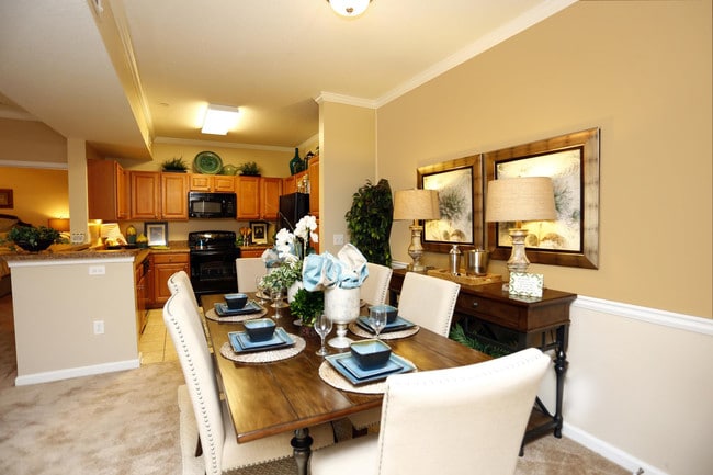 Building Photo - Cypress Cove Apartment Homes