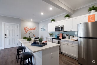 Interior Photo - Pointe Grand Savannah