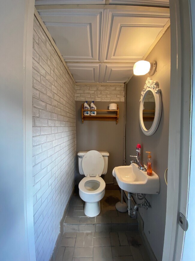 Foto del edificio - 102 Spruce St
