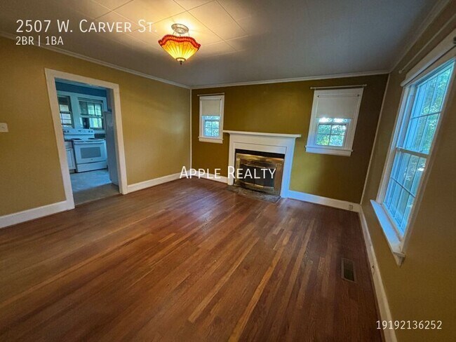 Building Photo - 2507 W Carver St