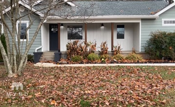 Building Photo - 4899 Roosevelt Cir