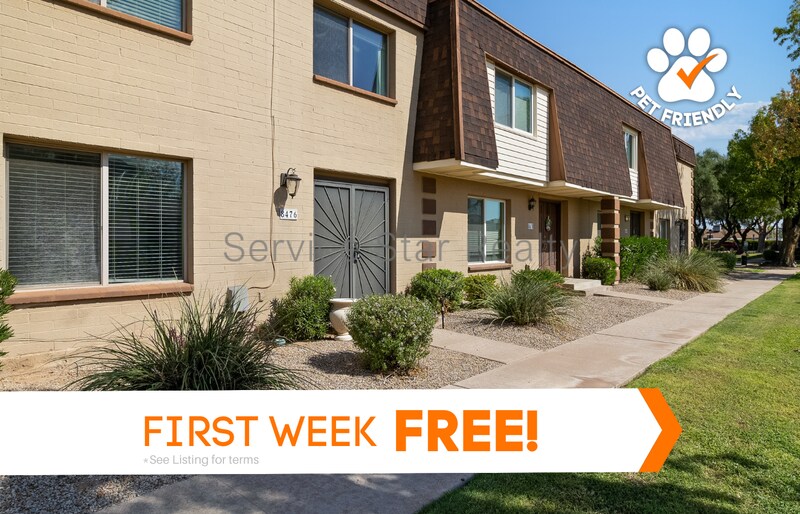 Foto principal - 8476 E Chaparral Rd