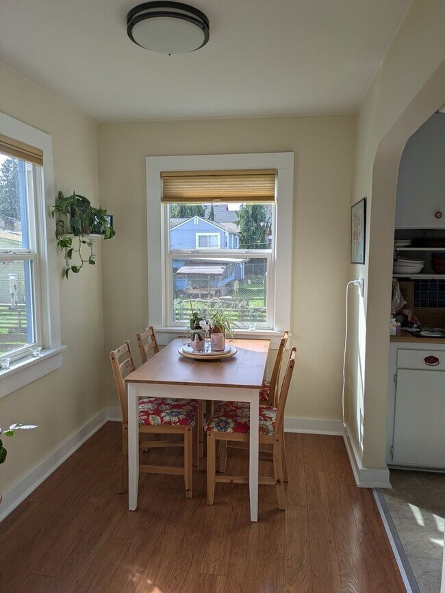 Foto del edificio - 517 N 97th St