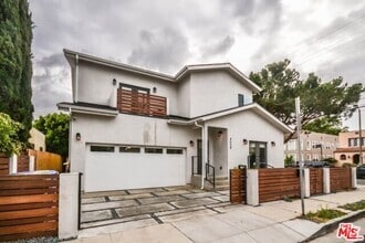Building Photo - 4538 Abbey Pl