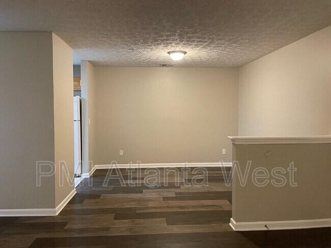 Foto del edificio - 7204 Waldrop Pl