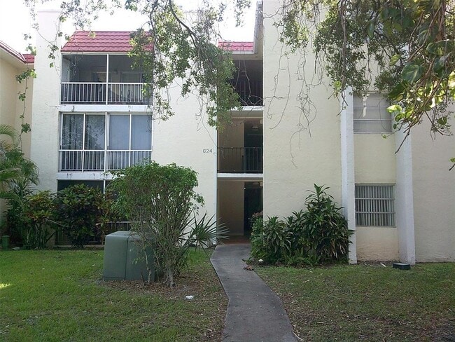 Building Photo - 624 NW 13th St