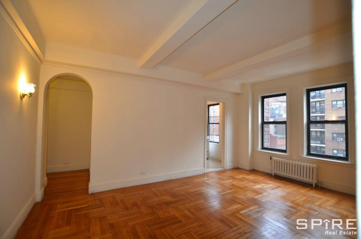Foto del edificio - 185 E 2nd St